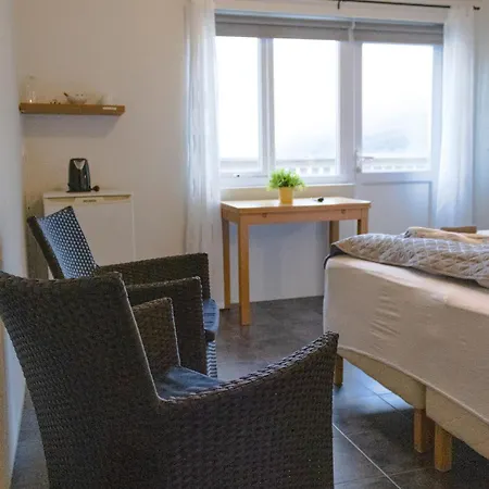 Urdartindur Guesthouse And Cottages Northurfjorthur Værelse billede