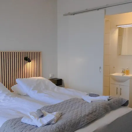 Urdartindur Guesthouse And Cottages Northurfjorthur Værelse billede