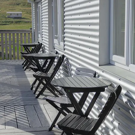 Urdartindur Guesthouse And Cottages Northurfjorthur Eksteriør billede
