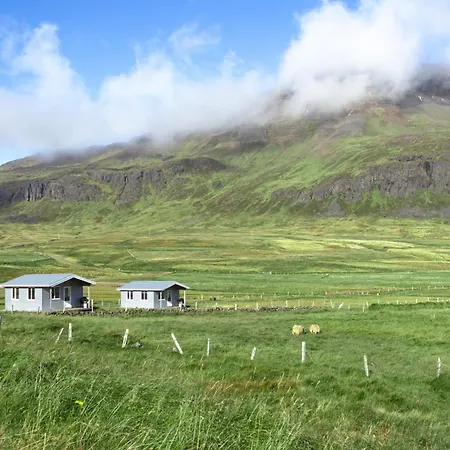 Urdartindur Guesthouse And Cottages Northurfjorthur Eksteriør billede
